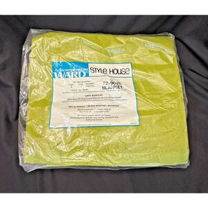 Vintage Montgomery Ward Style House Green Twin/Full Blanket-Original Packaging